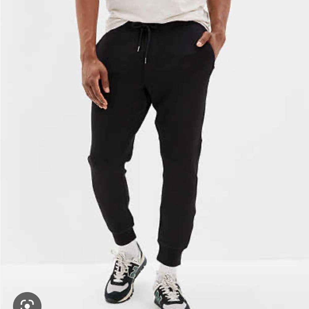 NWT ae active men’s joggers